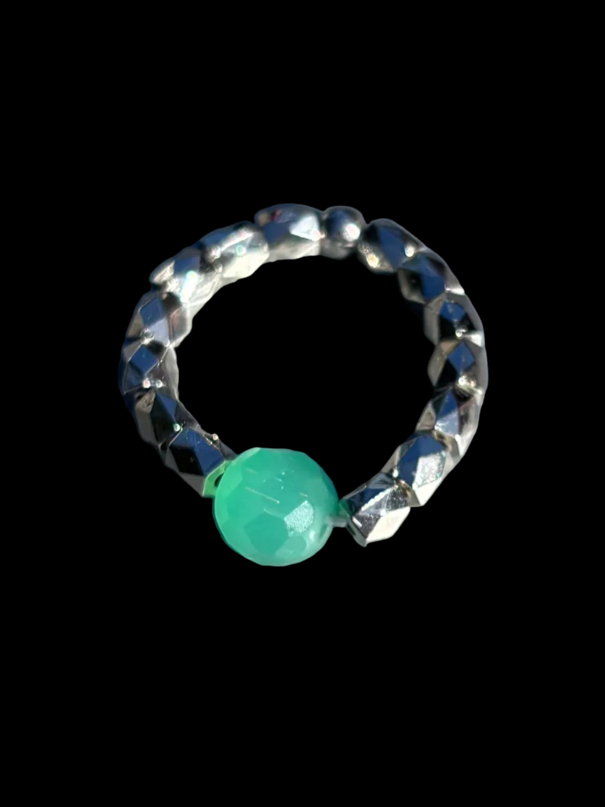 Silver Toned Ring with Green Multifaceted Stone 